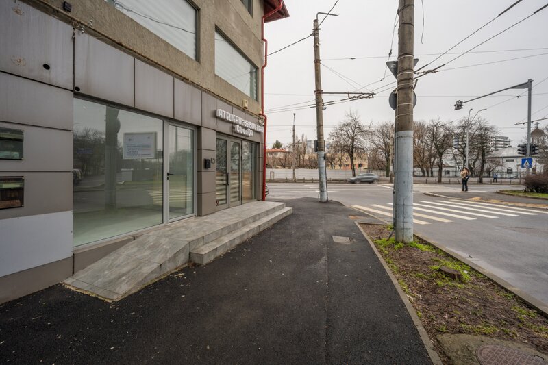 Drumul Sarii, Razoare, Academie, imobil P+2E, comision 0%.